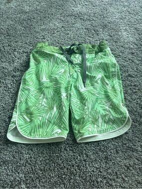 art class Green Palm-Print Kids Swim Trunks